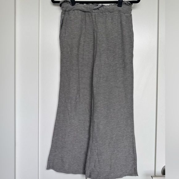 Chaser Pants - NWT Chaser Ruffle Waist Sweatpants in Grey, Size Medium
